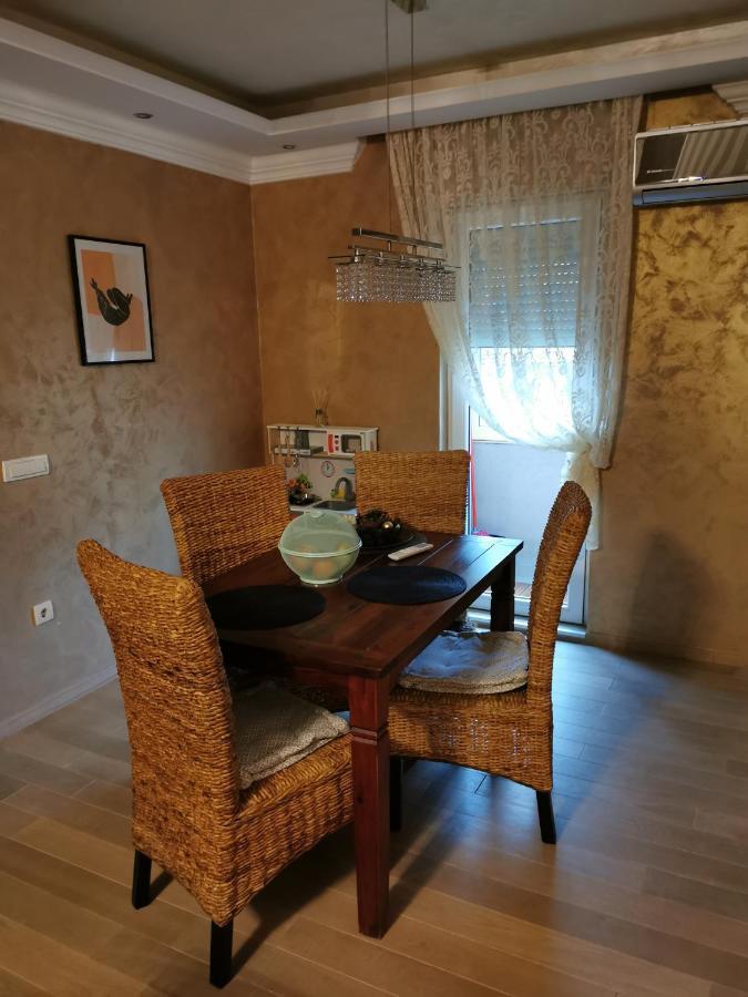 Lux Apartman Lena Белград Екстер'єр фото